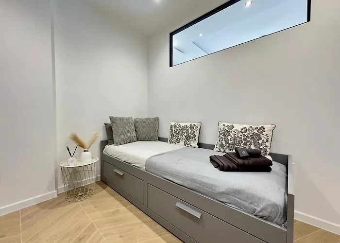 Evasion Scls - Wifi, Clim, Croisette Apartment *